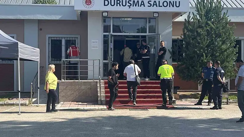 Tanju Özcan'ın 263 yıla kadar hapis talebiyle yargılandığı davada üçüncü gün