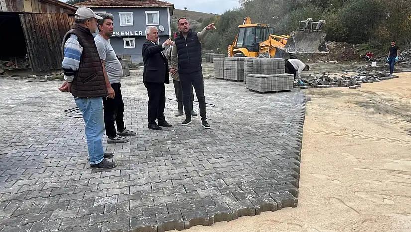 Taş Parke Çalışmaları Devam Ediyor