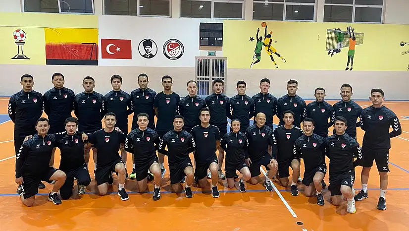 TFF Futsal FIFA Hakem Semineri Gerçekleştirildi