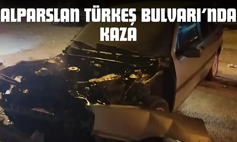 Alparslan Türkeş Bulvarı'nda Kaza