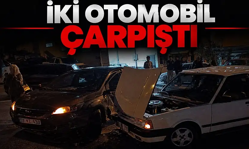 İki Otomobil Çarpıştı