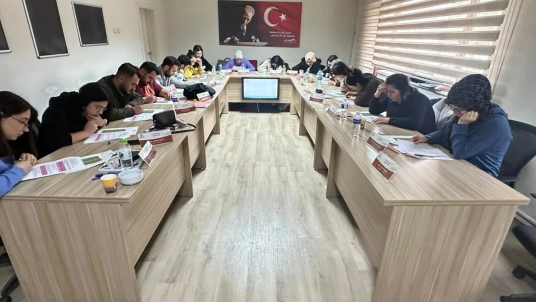 18 Sağlık Personeline Erişkin İleri Yaşam Desteği Eğitimi Verildi