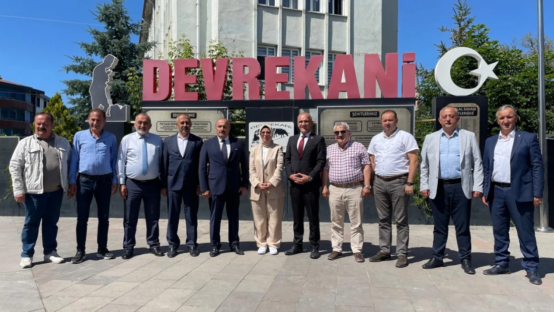 AK Parti Belediye Başkanları İstişare Toplantısı Devrekani’de Yapıldı