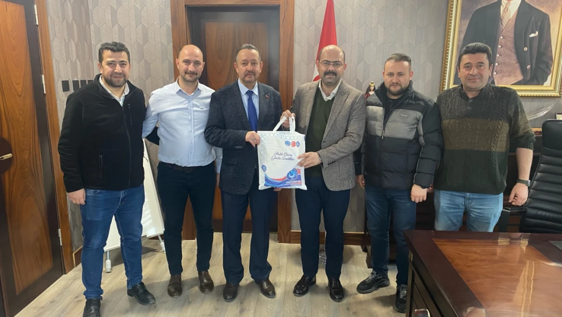 Başkan Kavaklıgil'i Ziyaret Ettiler