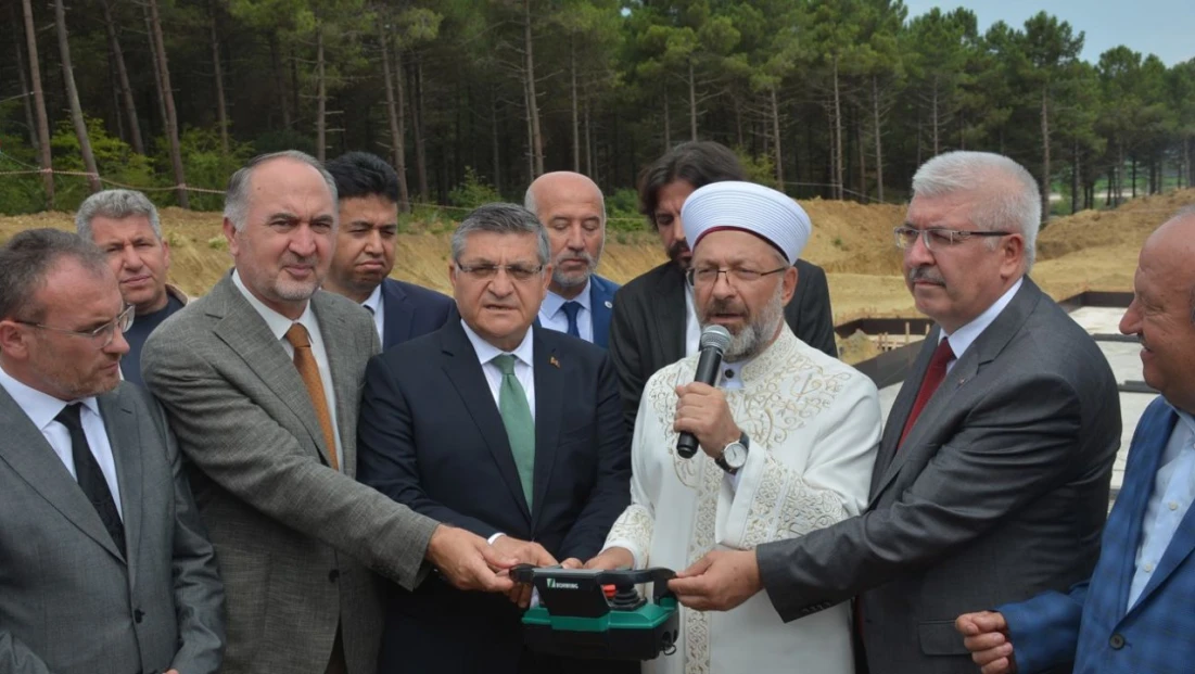 Diyanet İşleri Başkanı Erbaş: 'Camisiz Camia Olmaz'