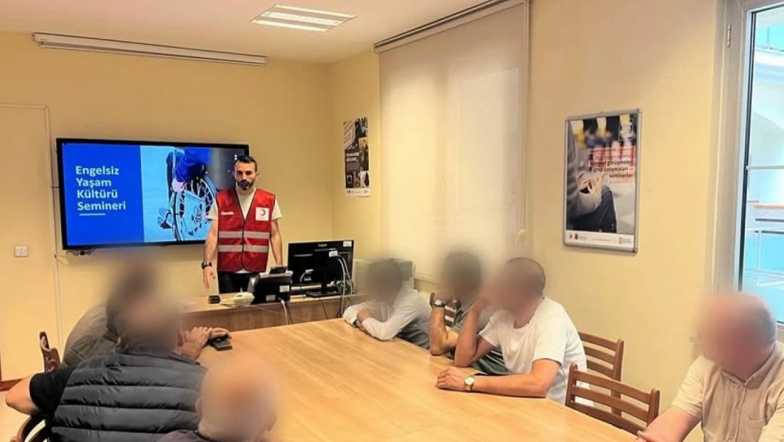Kızılay’dan Engelli Farkındalık Eğitimleri