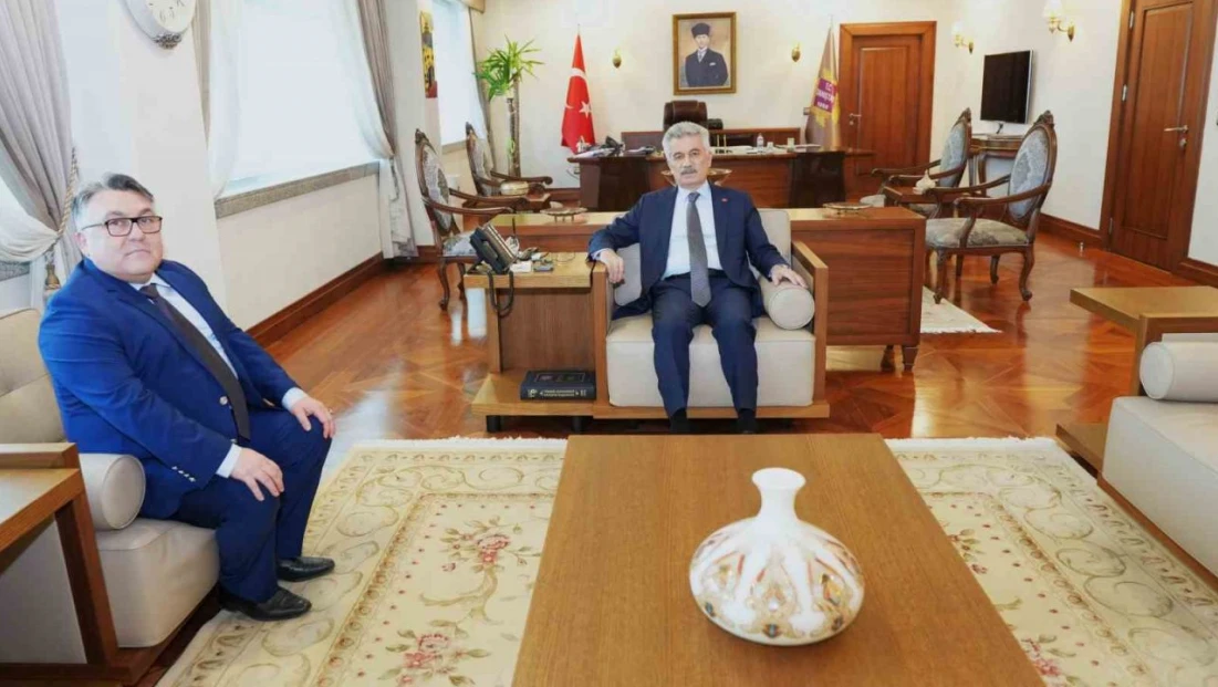 Rektör Özölçer'den Danıştay Başkanı Yiğit'e Ziyaret