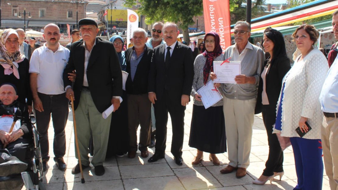 2 bin 806 kişi okuma-yazma öğrendi