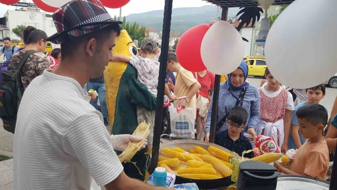 'Çılgın Mısırcı'nın Tek Derdi Özel Çocukları Mutlu Etmek