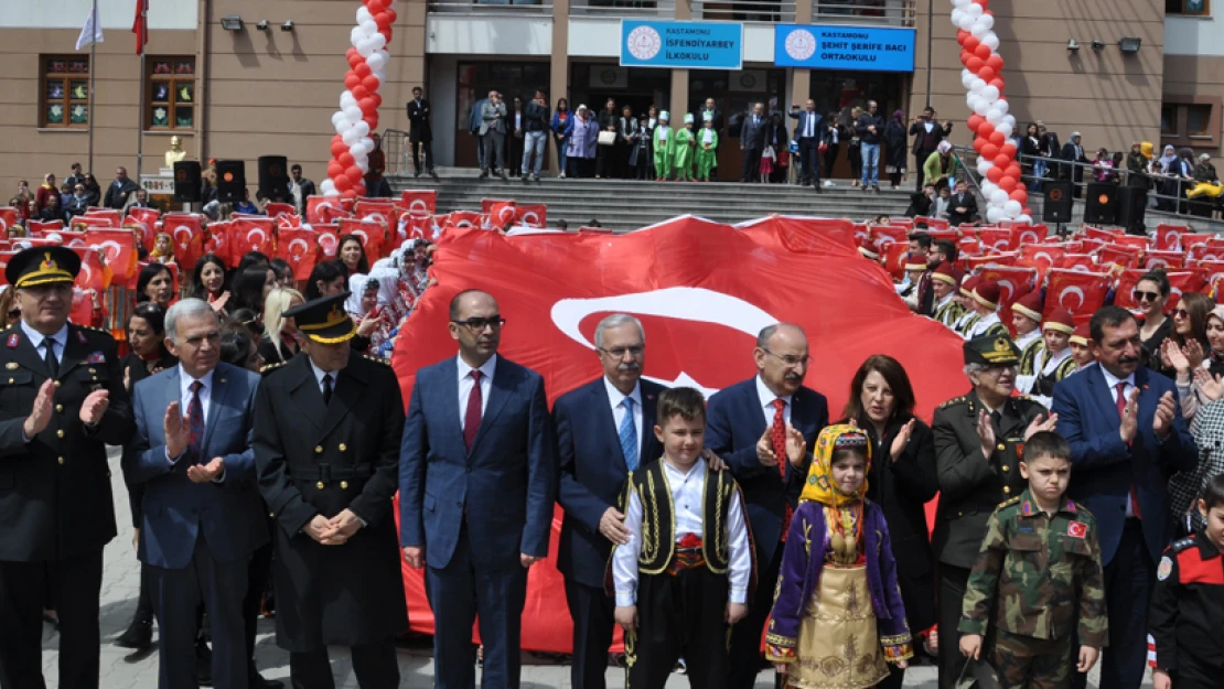 23 NİSAN ÇOCUK BAYRAMI COŞKUYLA KUTLANDI