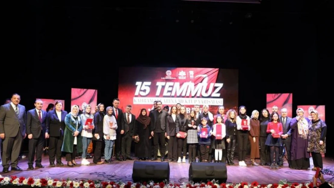 15 Temmuz için duygu dolu mektuplar yazıldı