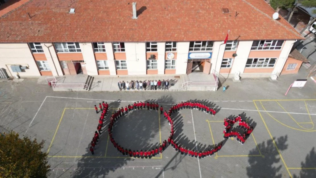 100'üncü yıl koreografisi dron ile görüntülendi