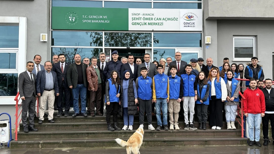 15 Temmuz Şehidinin Adı Gençlik Merkezinde Yaşatılacak