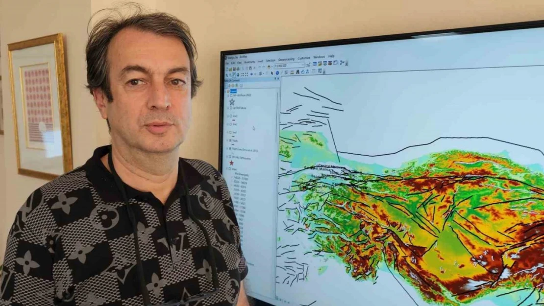 17 Ağustos'un Yıl Dönümünde Profesörden Deprem Uyarısı