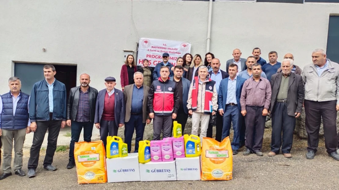 25 ton organik gübre dağıtıldı