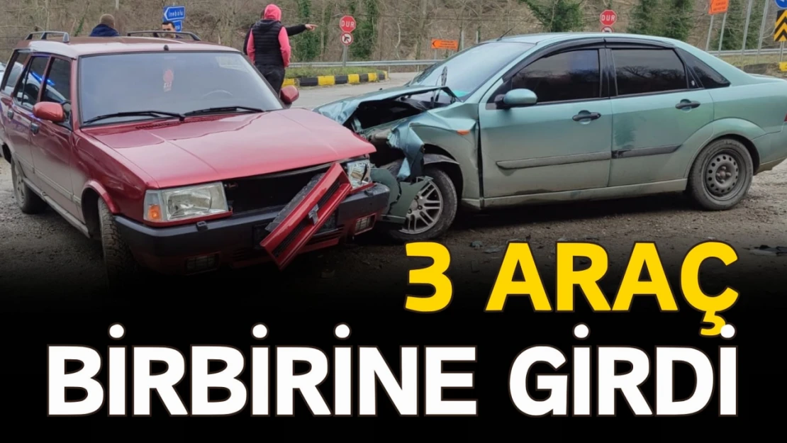 3 Araç Birbirine Girdi: Sürücüler Yara Almadan Kurtuldu