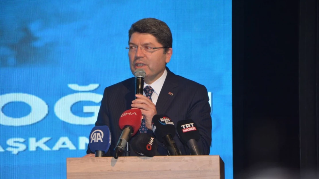Adalet Bakanı Tunç: 'Yeni Bir Anayasa Yapmanın Mücadelesini Vereceğiz'