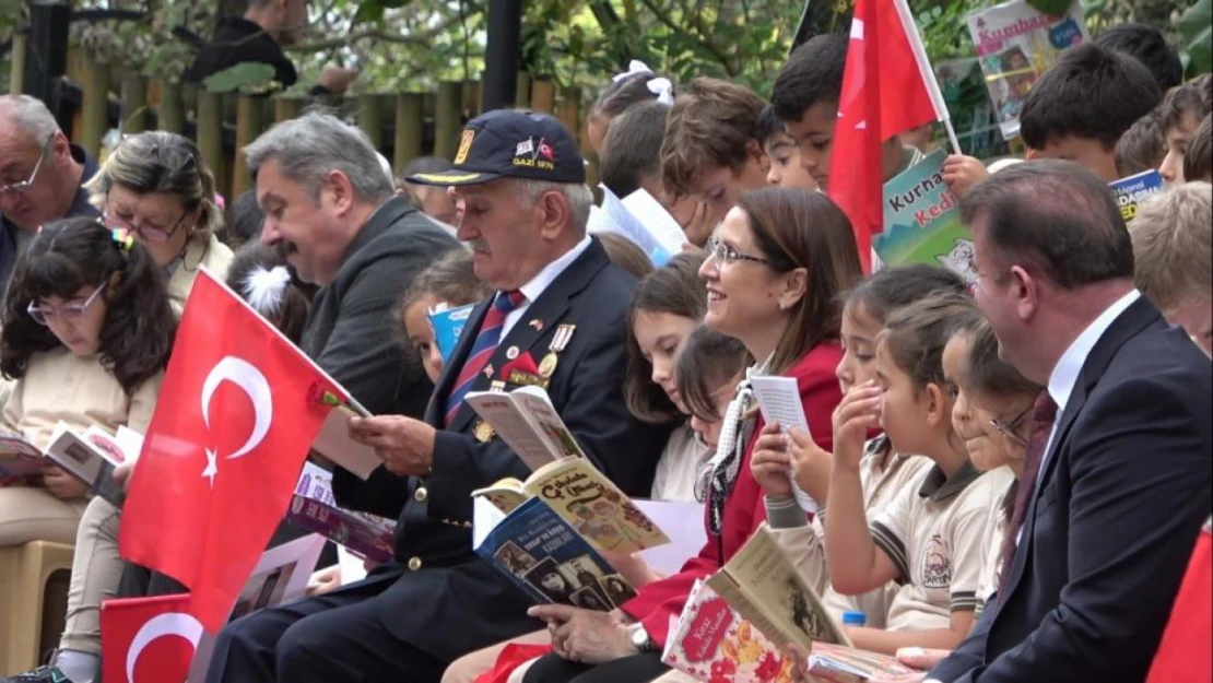 Ağaçlar kitap açtı