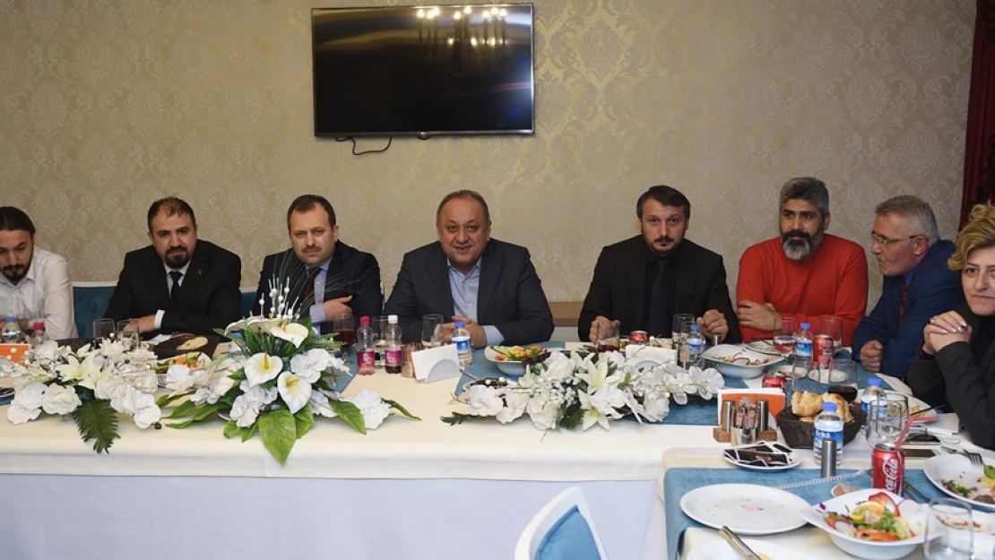AK Parti 3 projeye odaklandı
