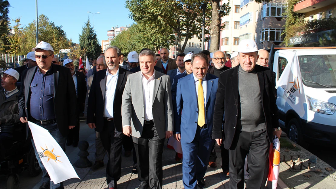 AK Parti iktidara yürüdü