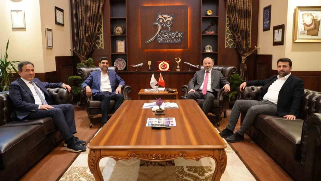 Rektör Kırışık İle Bir Araya Geldiler