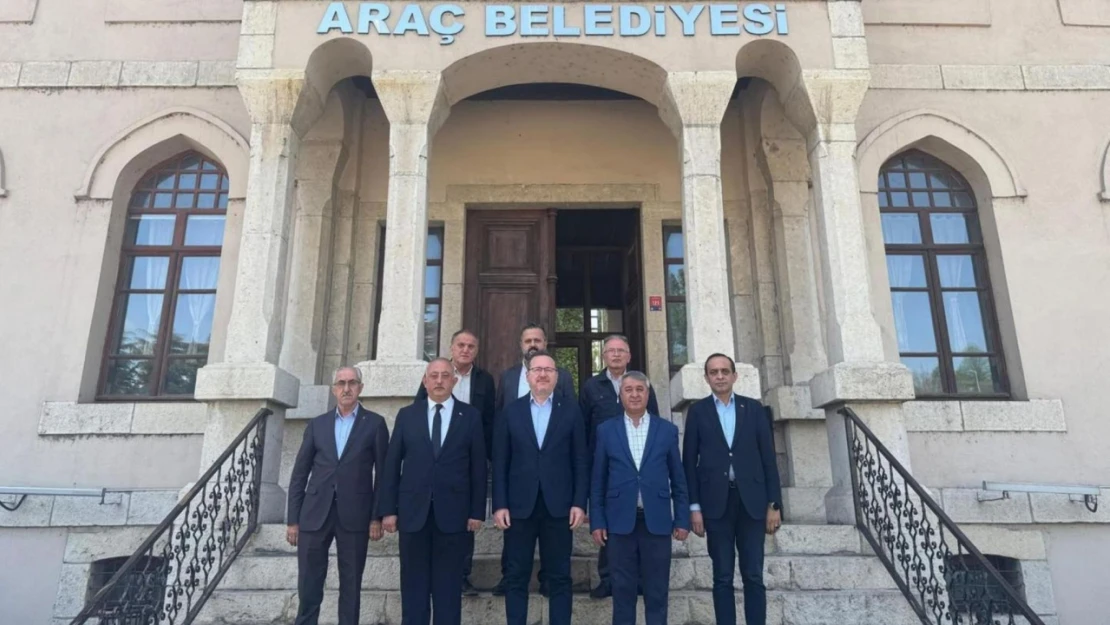 AK Parti Kastamonu İl Başkanı Ahmet Sevgilioğlu'ndan Belediye Başkanı Süleyman Yazkan'a Ziyaret