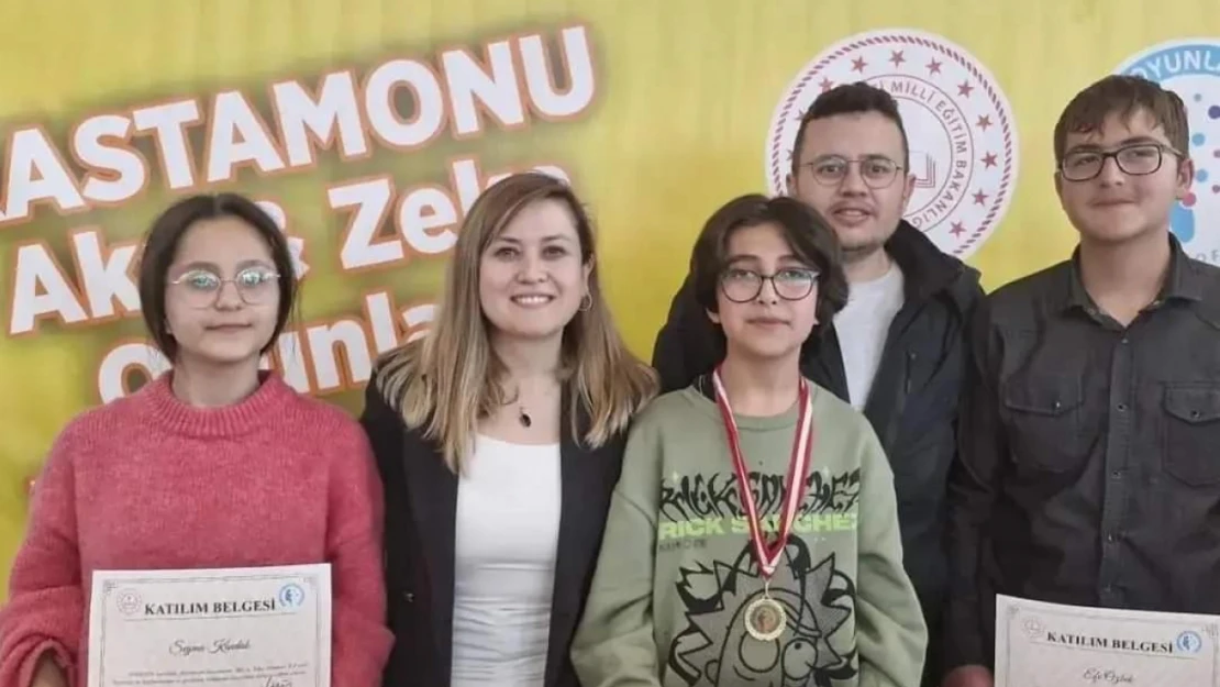 Atatürk Ortaokulu Türkiye Finallerinde