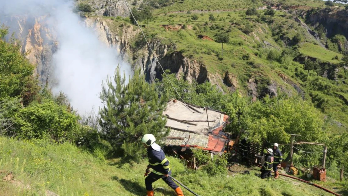 Bağ evinde korkutan yangın