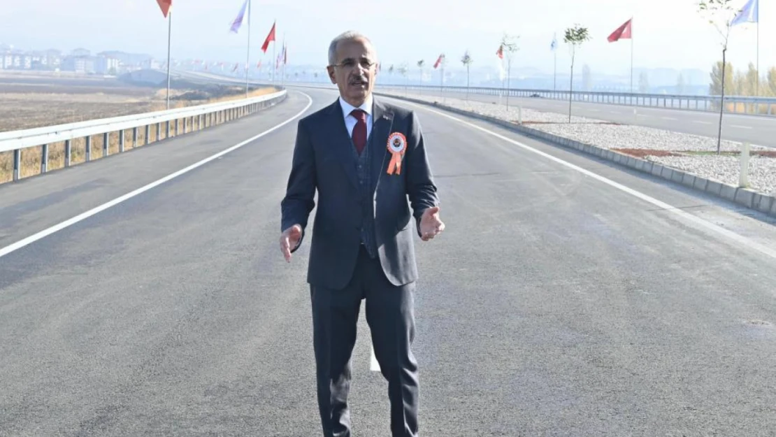 Bakan Uraloğlu: 'Yollarda Bütün Tedbirler Alındı'