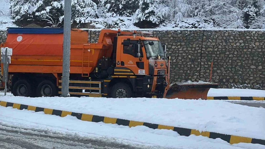 5 Köy Yolu Ulaşıma Kapandı