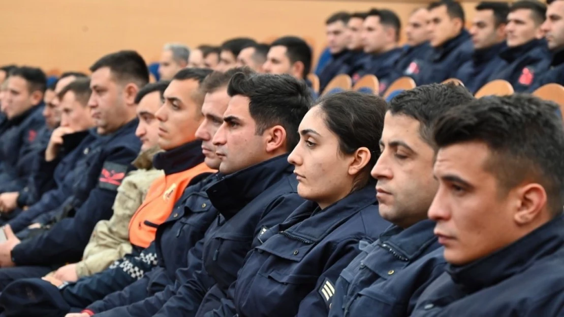 'Yaşam Boyu Bireysel Finansal Yönetim' Semineri Gerçekleştirildi