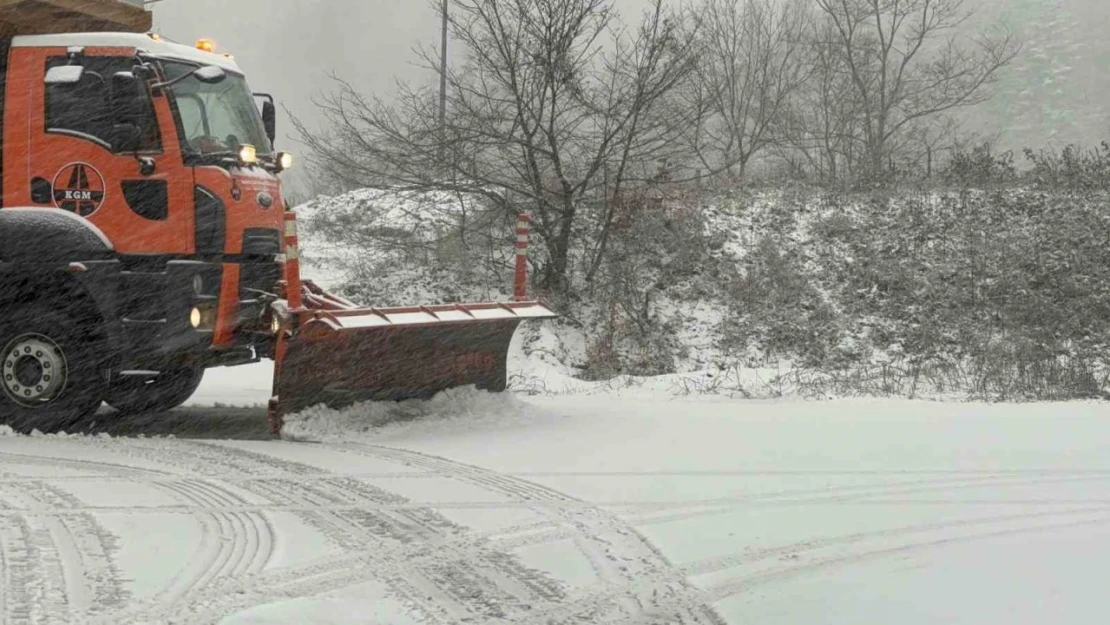 Bolu Dağı'nda Beklenen Kar Başladı