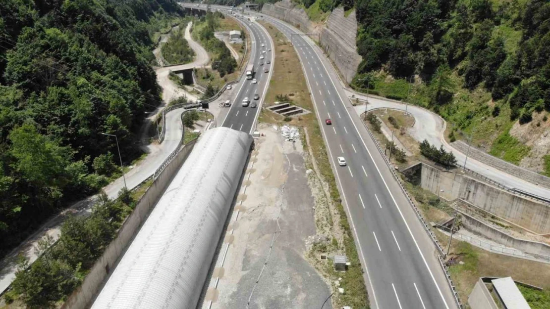 Bolu Dağı Tüneli İstanbul İstikameti 50 Gün Trafiğe Kapanıyor