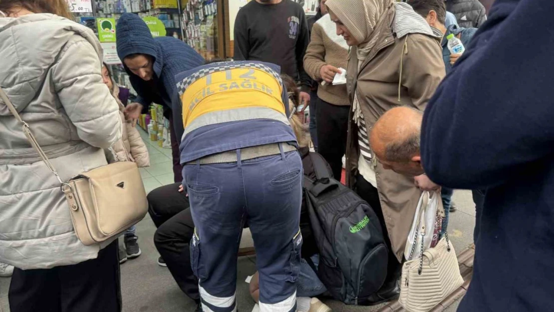 Eski Sevgilisi ve Kardeşini Sokakta Bıçakladı