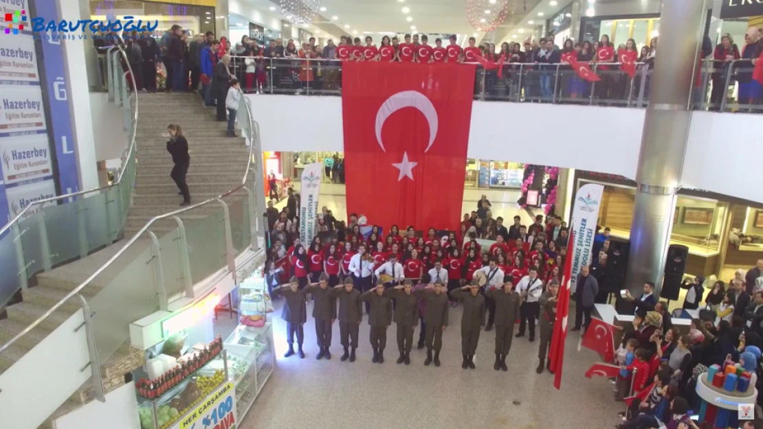 Çanakkale Türküsünü halkla seslendirdiler