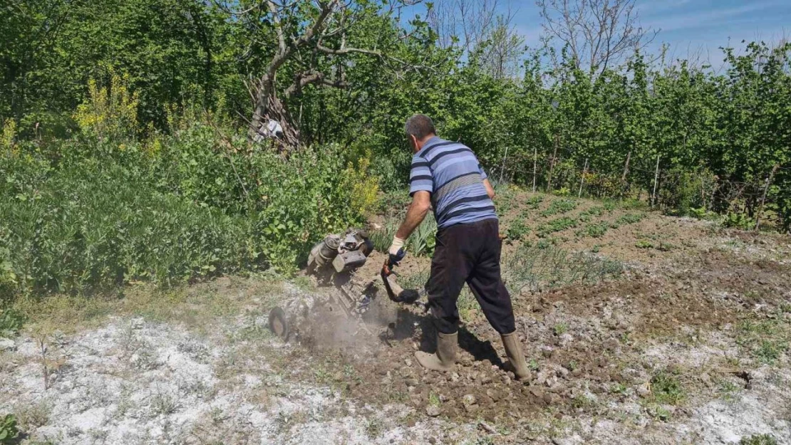 Çapa işçisinin Ramazan'da Zorlu Mesaisi