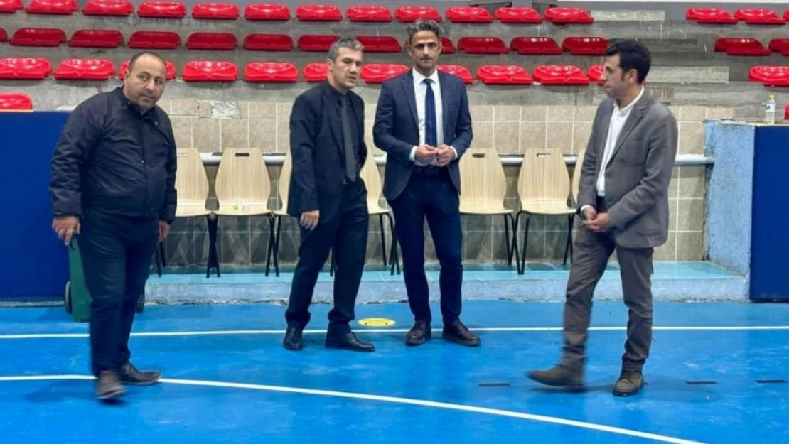 Çaycuma'da Spor Salonu Bakım Ve Onarıma Giriyor