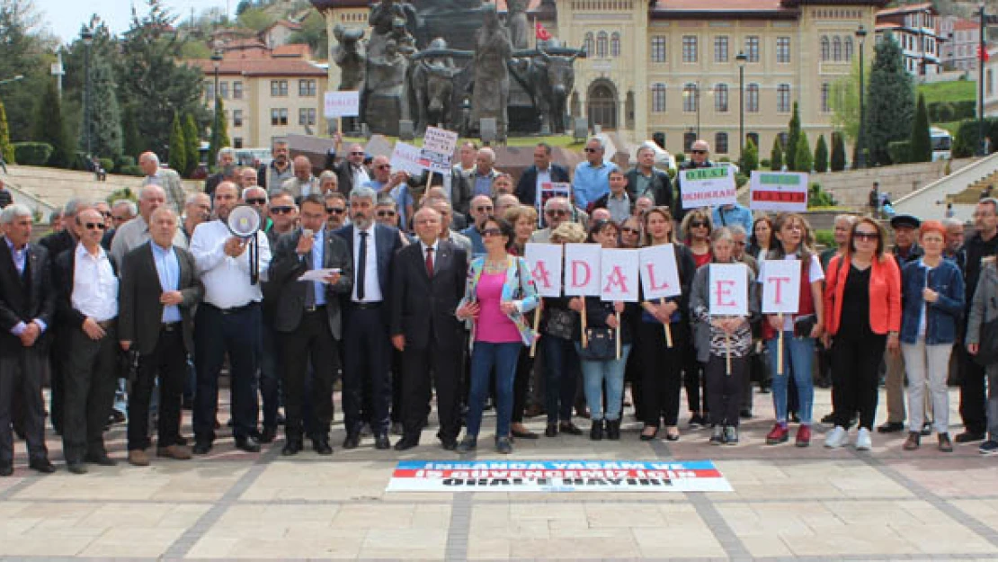 CHP'den, meydanda oturma eylemi!