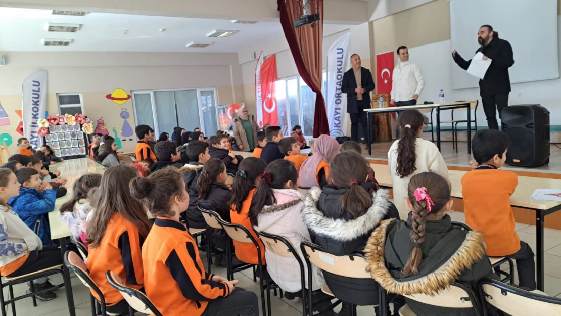 Çocuk ve Sanat Konulu Söyleşi