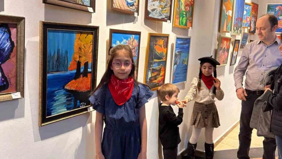 Çocukların Renkli Dünyası Sanatla Buluştu
