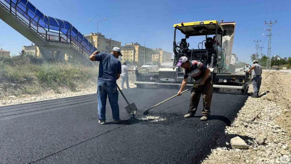 Dağkent'te Yan Yol Yenileniyor