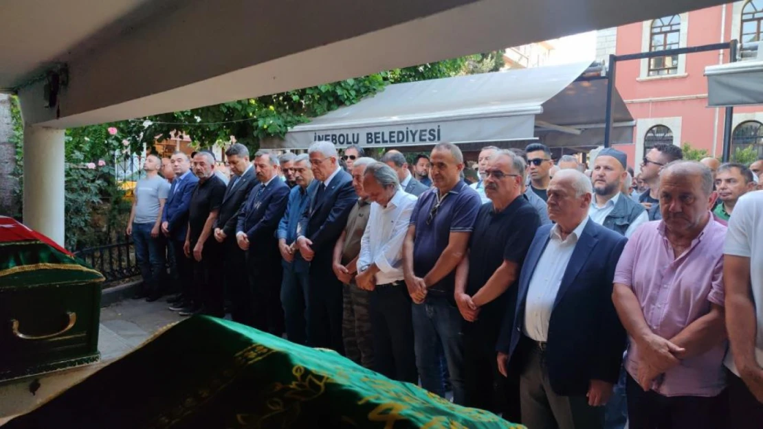 Dervişoğlu, Arkadaşının Cenazesine Katıldı