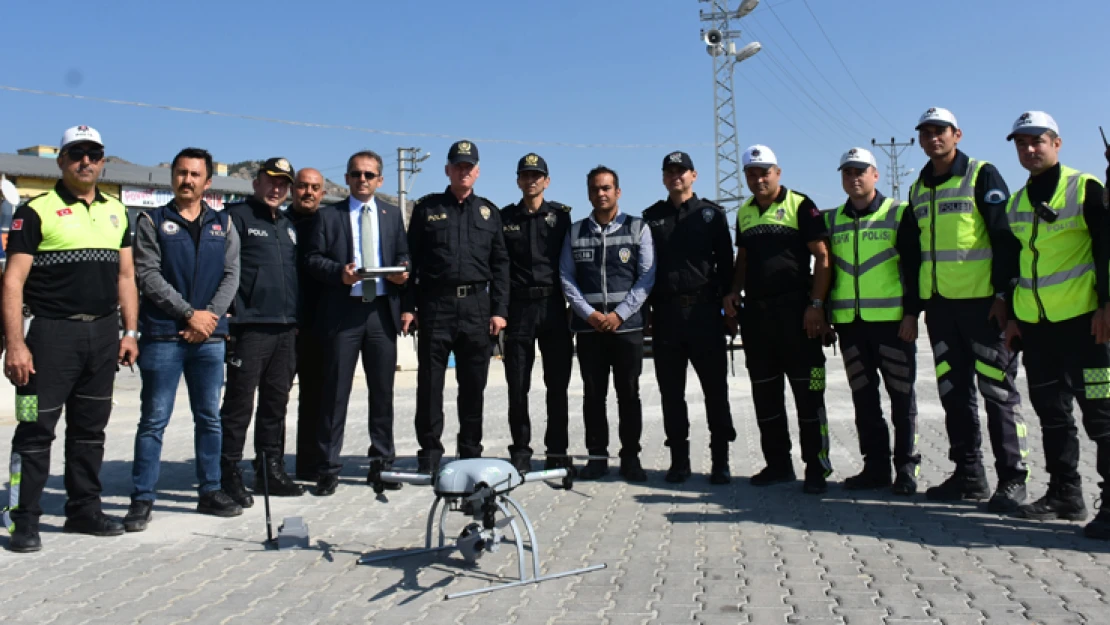 Drone'lu trafik uygulaması 