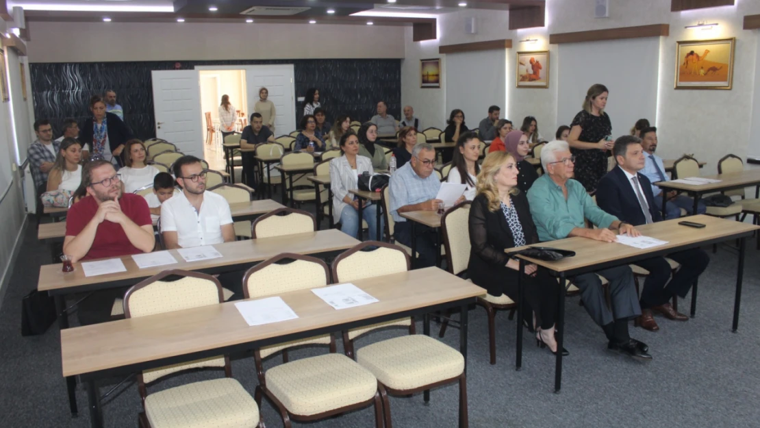 Eczacılar Odası'nda Tüfekçi güven tazeledi