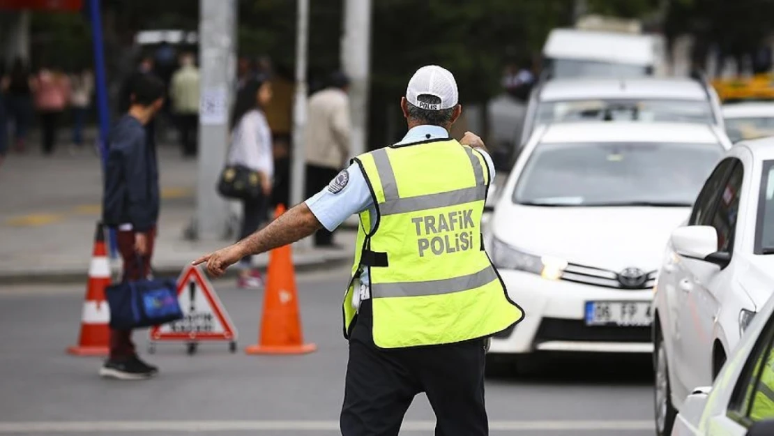 Emniyet Kemeri Sizi Hayata Bağlar!