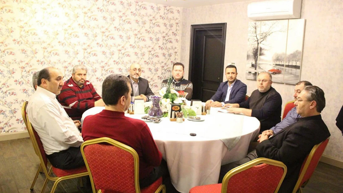 Ensar Vakfı'ndan gençlik ve kadın kolları komisyonu