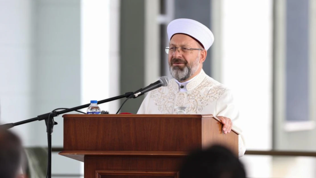 Erbaş, Kastamonu Üniversitesi Camii'ne dikkat çekti!