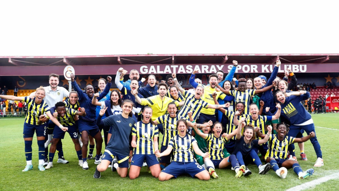 Fenerbahçe Kadın Futbol finalde, Galatasaray elendi