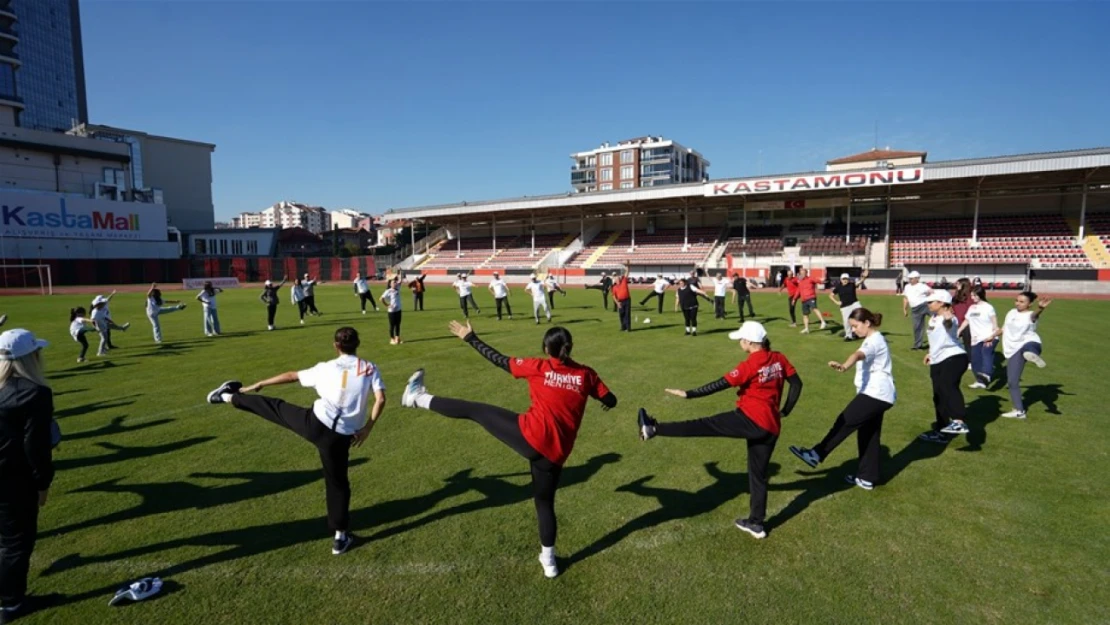 Gazi Stadyumu'nda Sabah Aerobiği