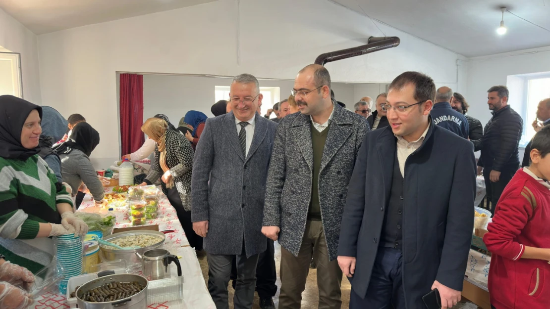 Gazze İçin Kermes Düzenlediler